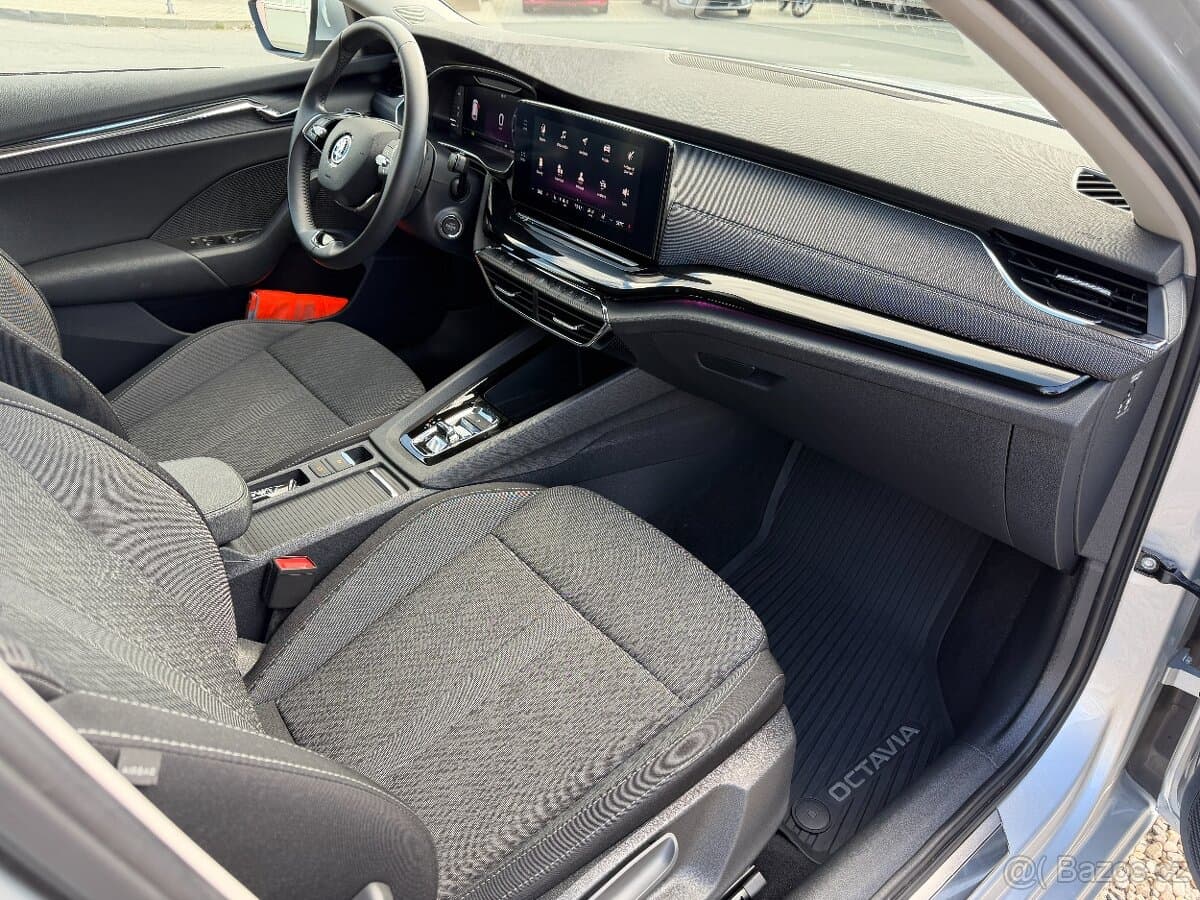 2022 Škoda OCTAVIA - 17