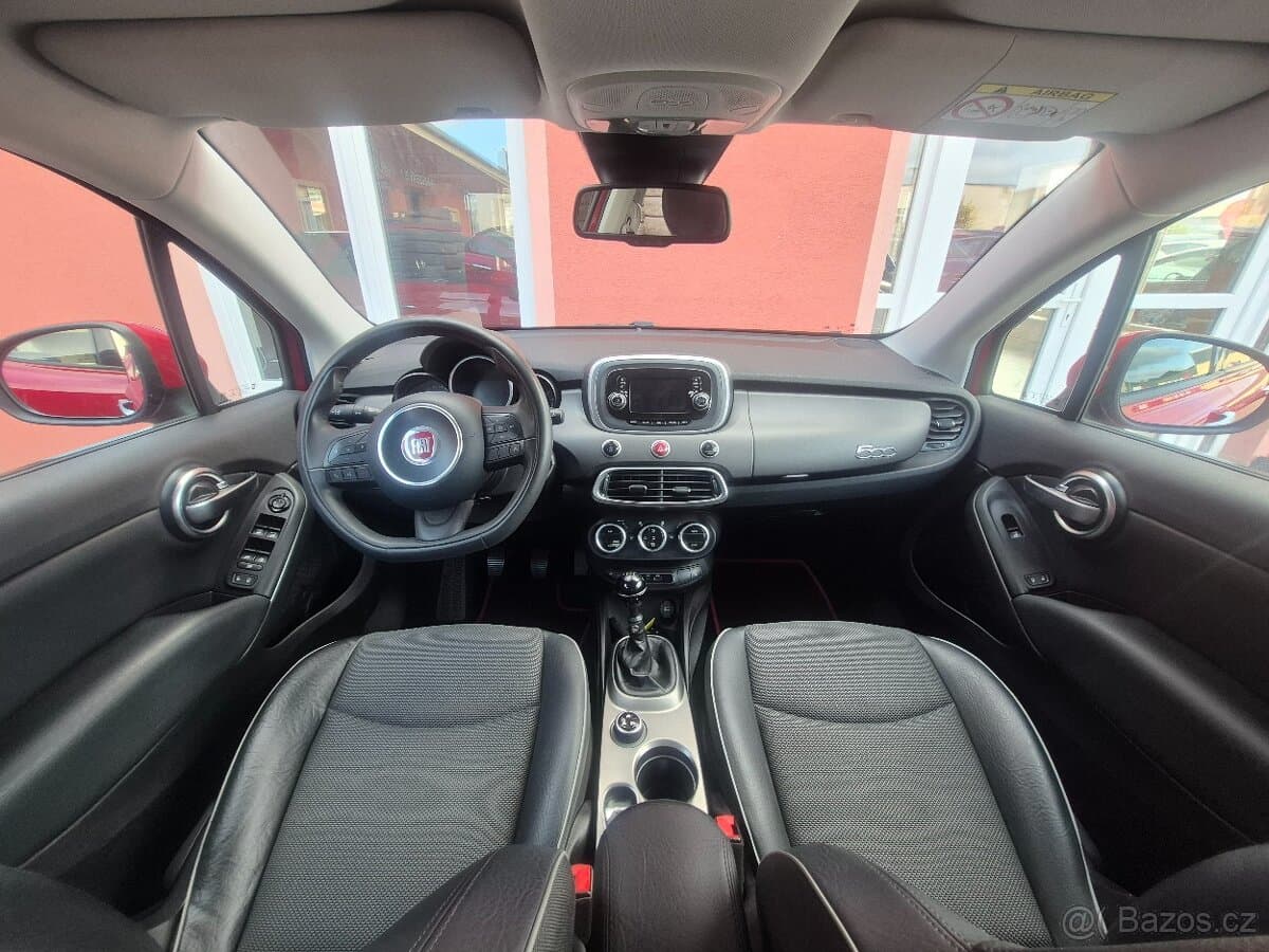 2015 Fiat 500X - 17