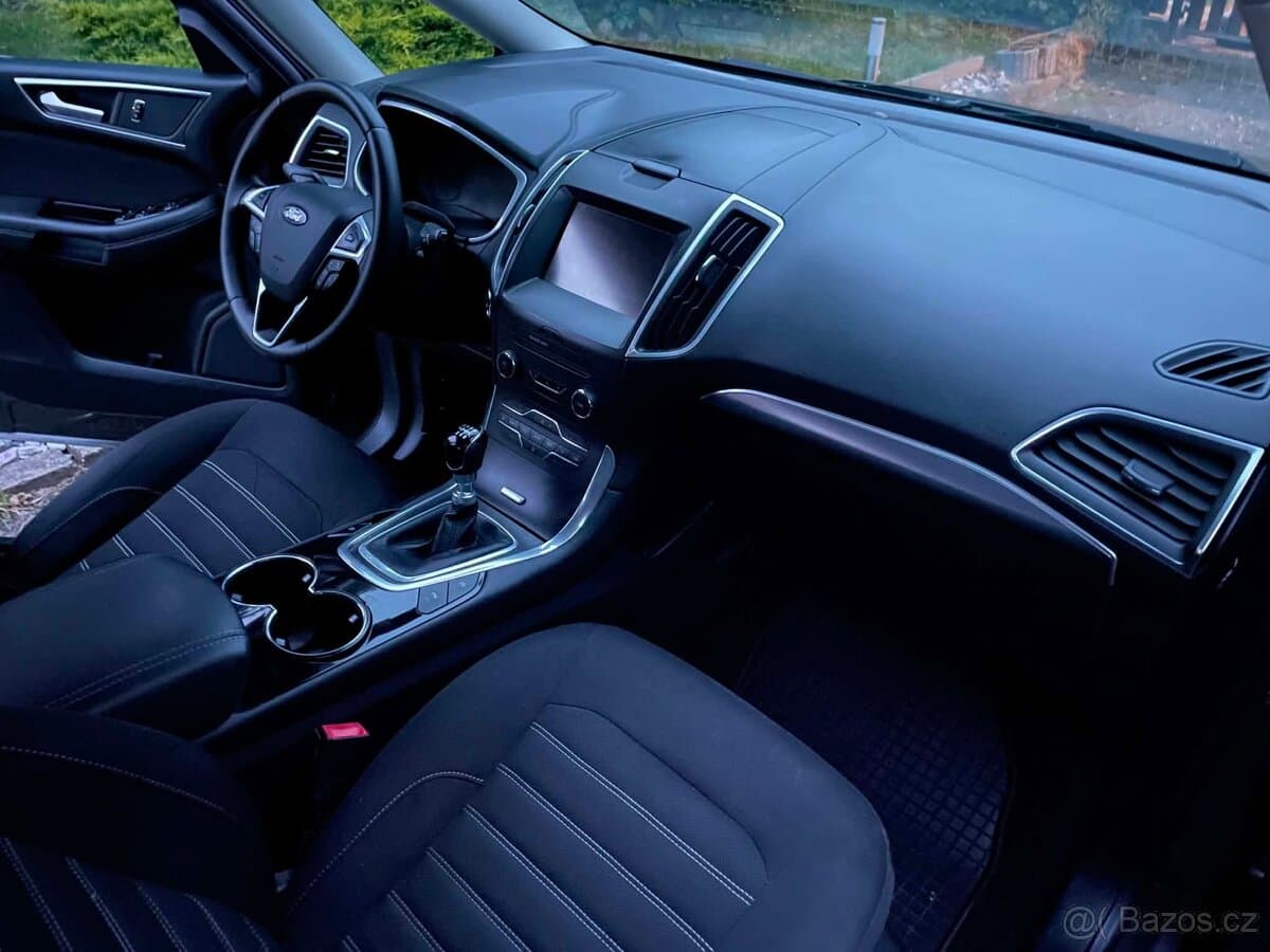 2016 Ford GALAXY - 17