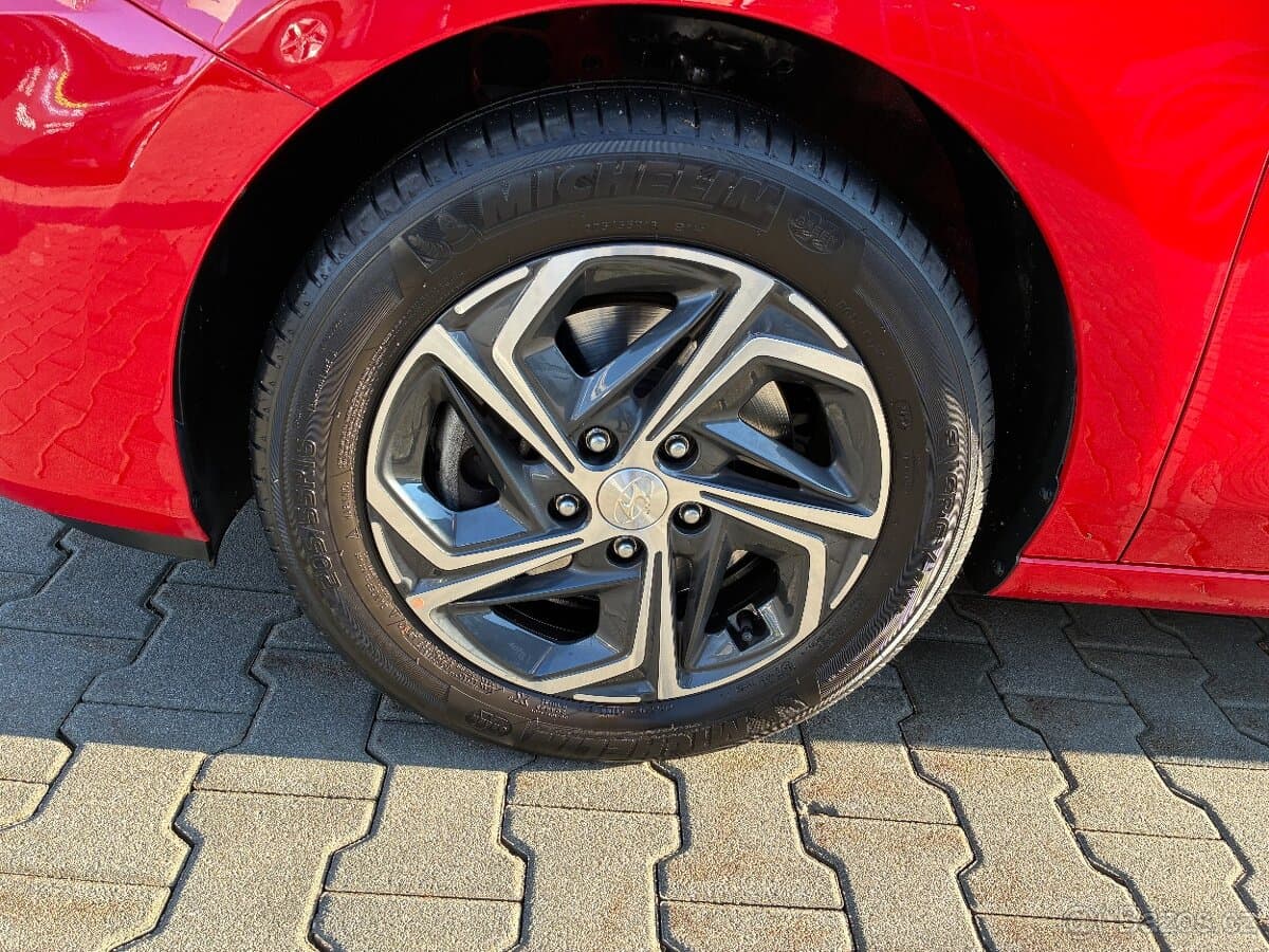 2022 Hyundai i30 - 17