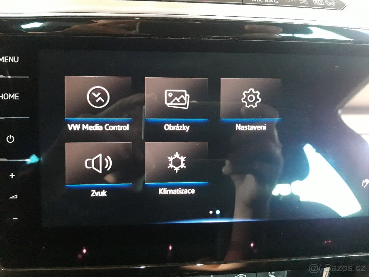 2019 Volkswagen PASSAT - 17