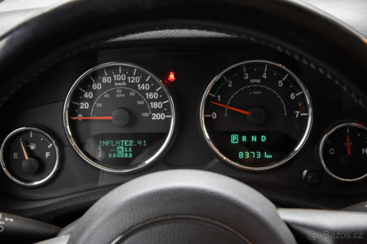 2016 Jeep WRANGLER - 17
