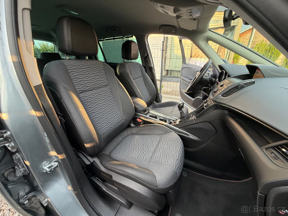 2015 Opel ZAFIRA - 17