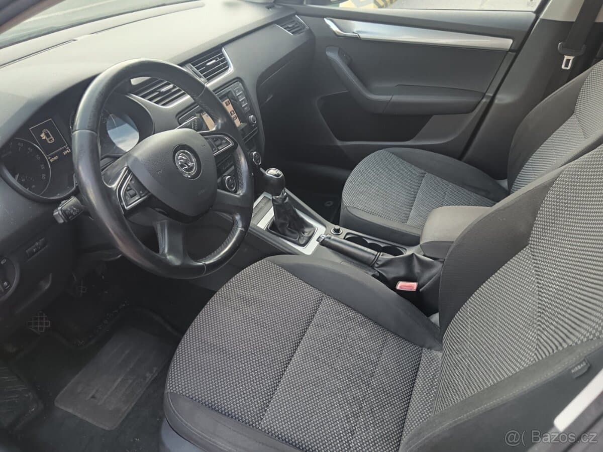 2013 Škoda OCTAVIA - 17