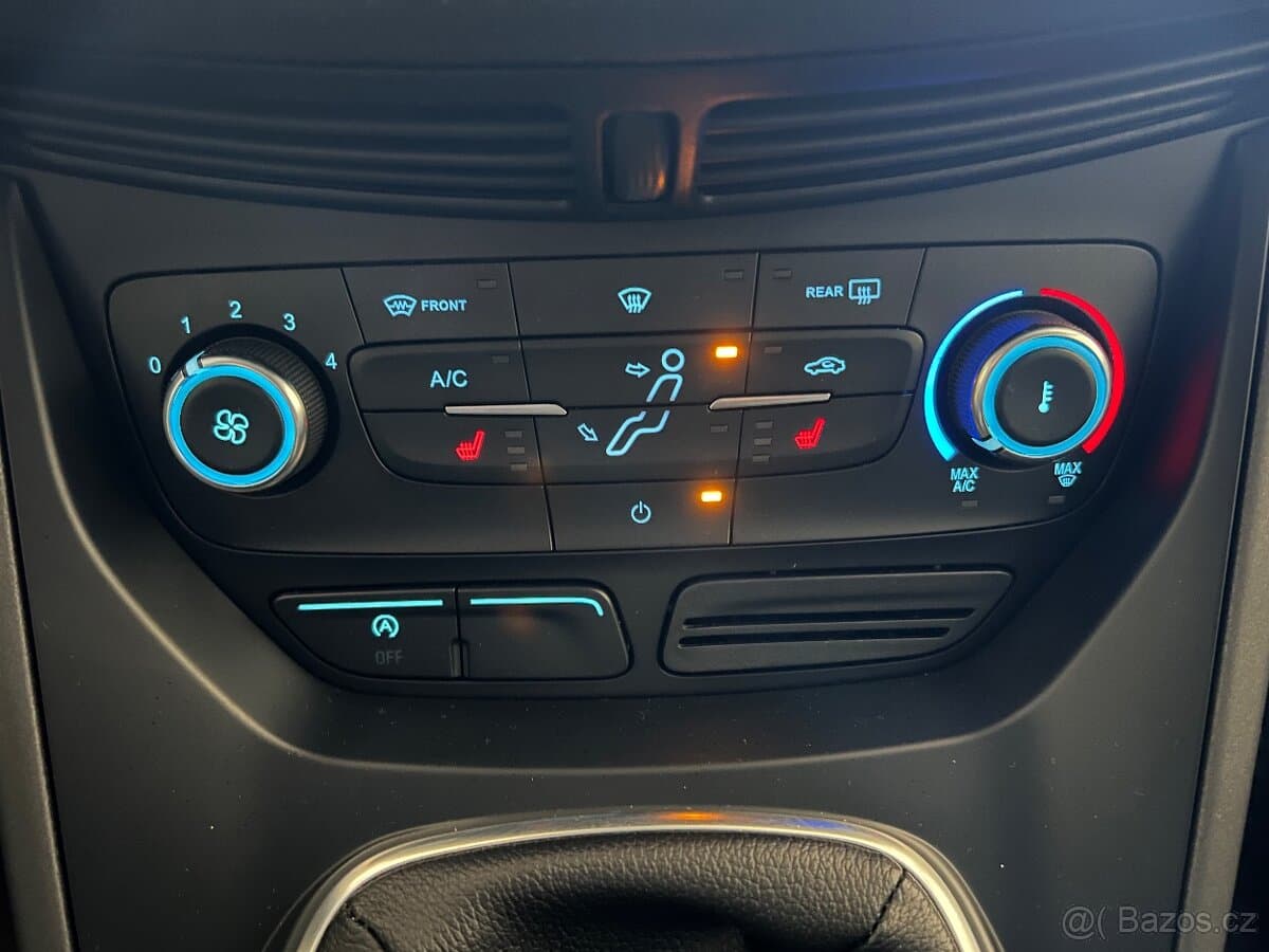 2015 Ford C-MAX - 17