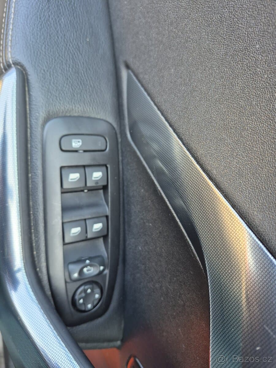 2014 Peugeot 2008 - 17