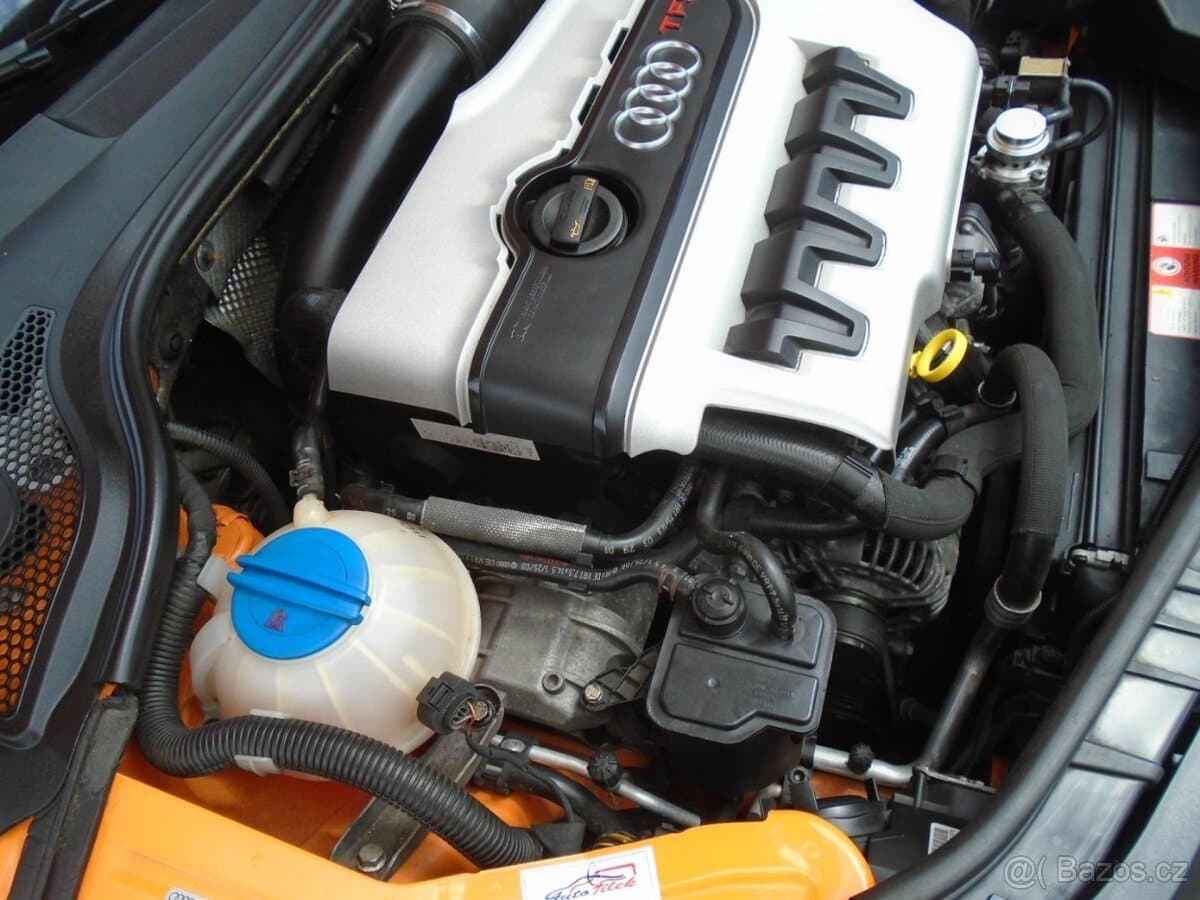 2008 Audi TT - 17