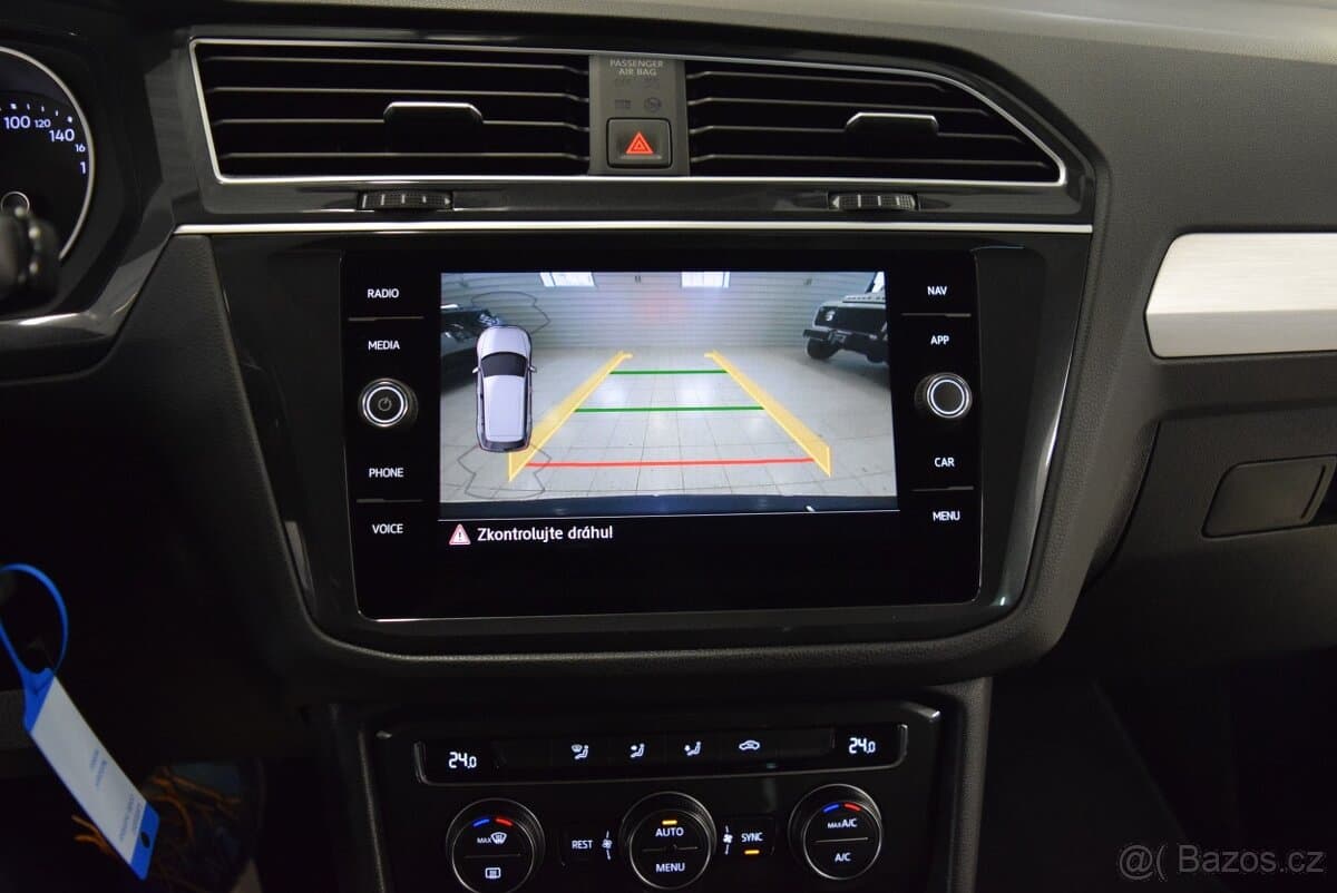 2020 Volkswagen TIGUAN - 17
