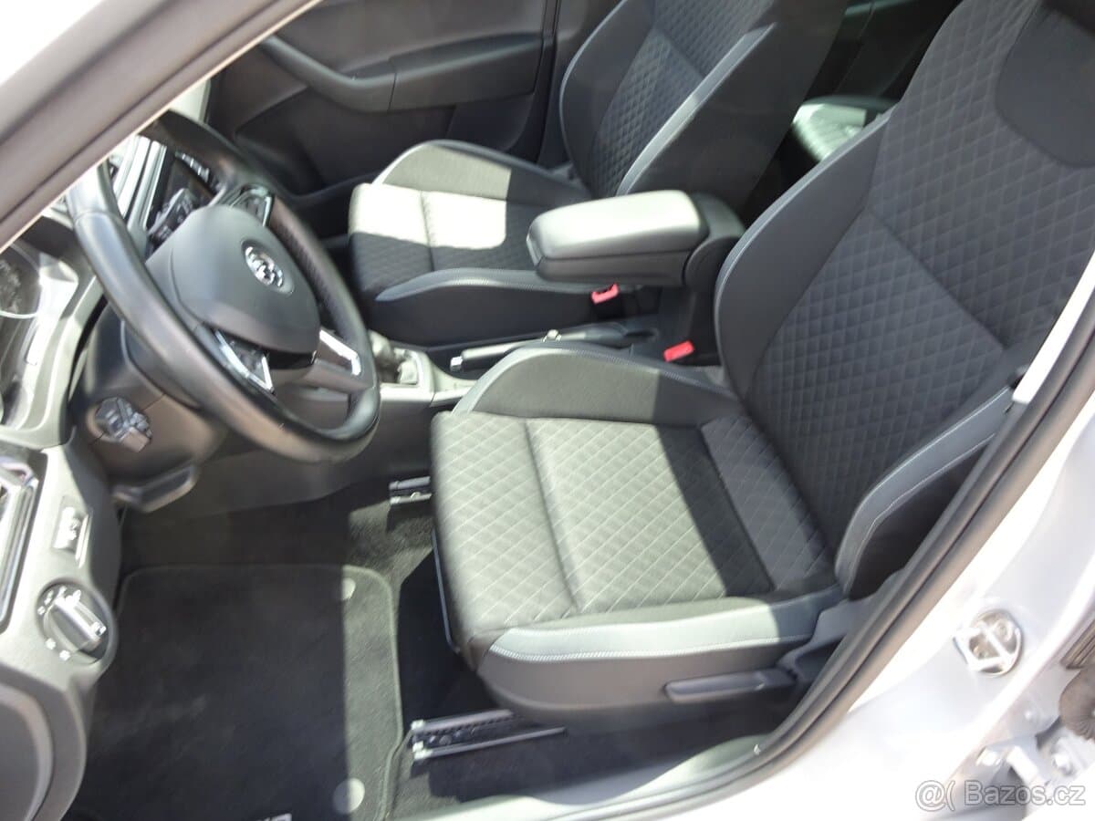 2016 Škoda RAPID - 17