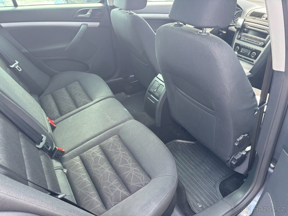2012 Škoda OCTAVIA - 17
