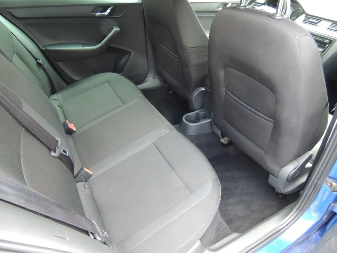 2014 Škoda RAPID - 17