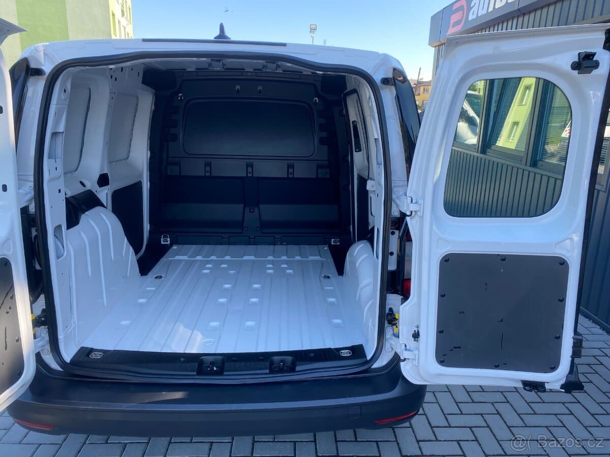 2021 Volkswagen CADDY - 17