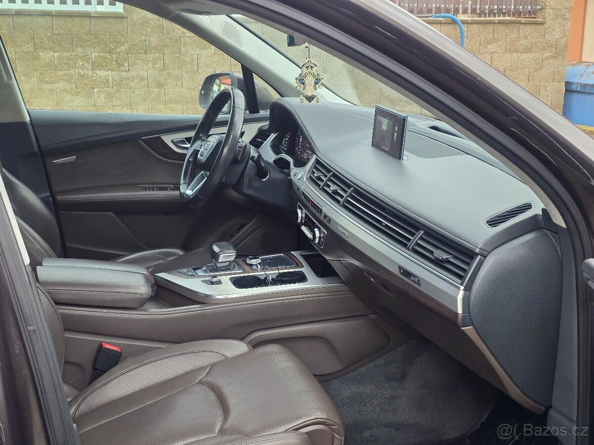 2016 Audi Q7 - 17