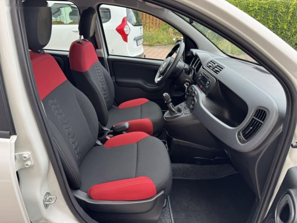 2017 Fiat PANDA - 17
