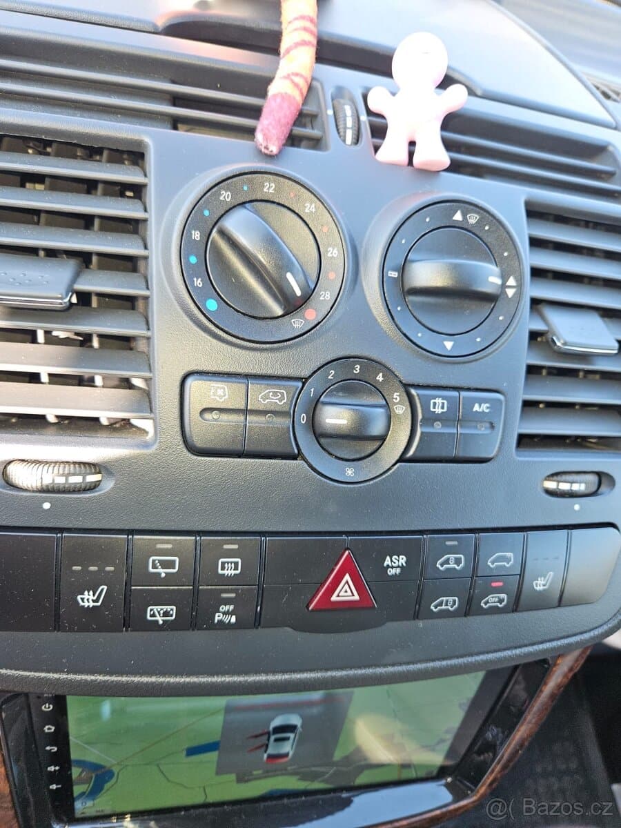 2014 Mercedes-Benz VIANO - 17