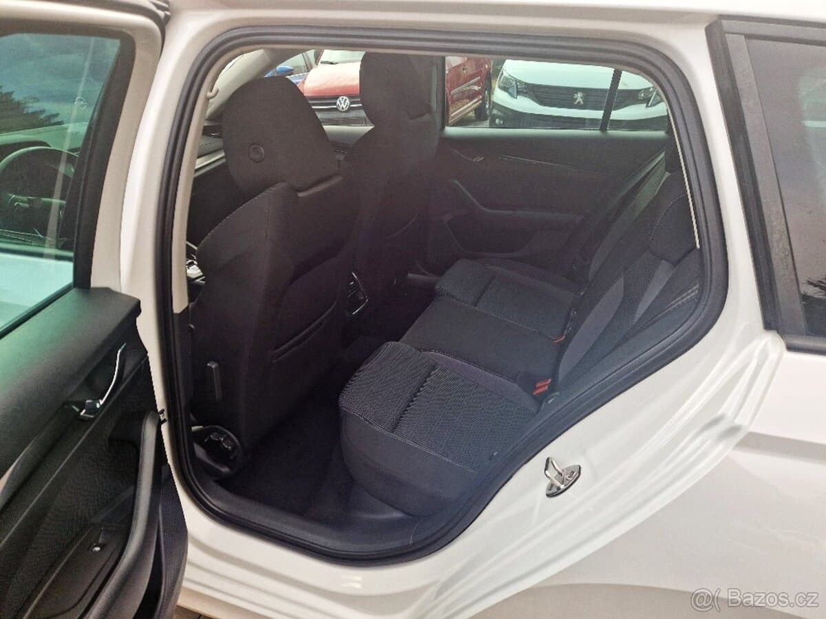 2022 Škoda OCTAVIA - 17