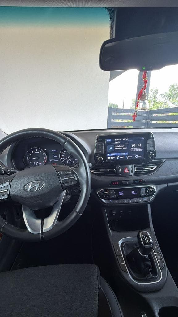 2022 Hyundai i30 - 17
