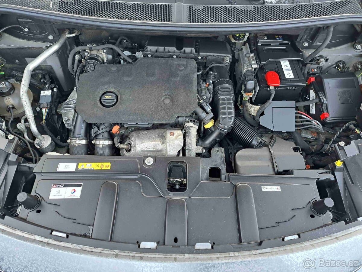 2019 Peugeot 5008 - 17