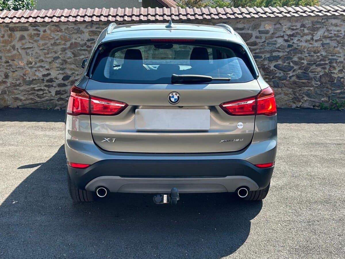 2018 BMW X1 - 17