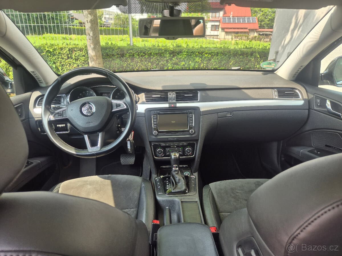 2014 Škoda SUPERB - 17