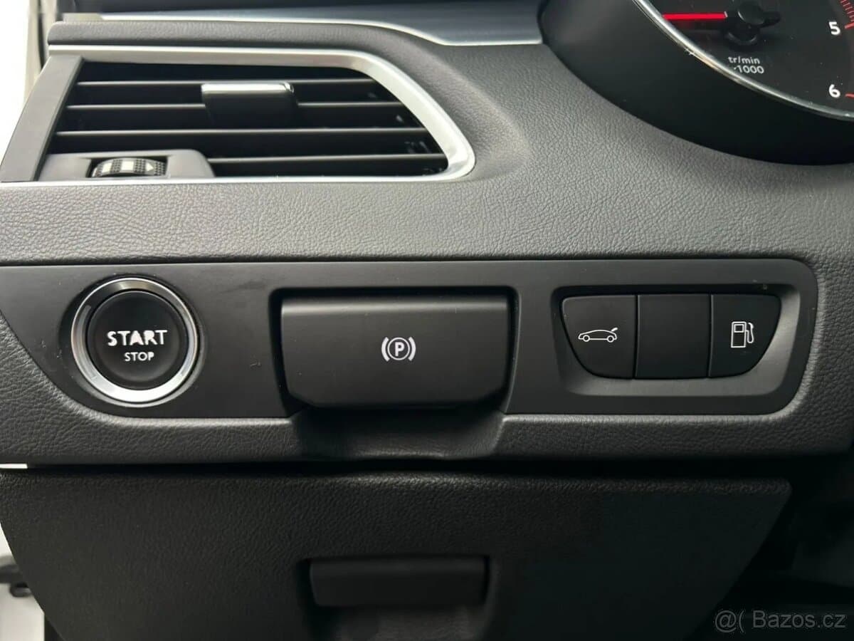 2015 Peugeot 508 - 17