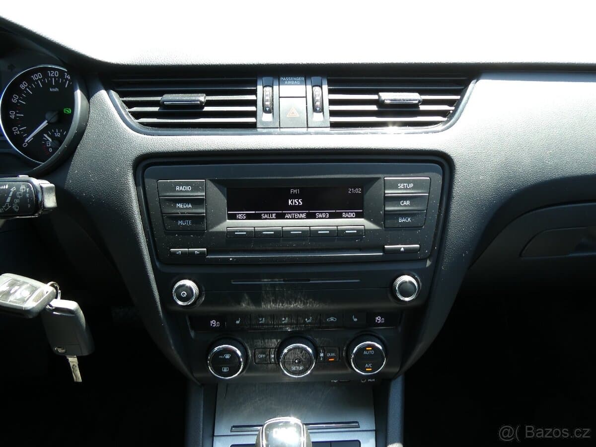 2014 Škoda OCTAVIA - 17