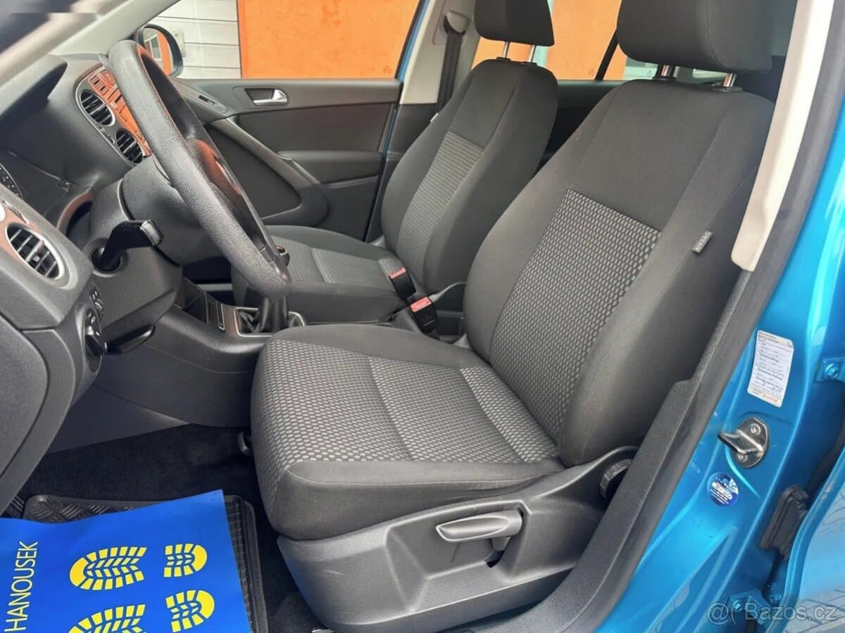 2009 Volkswagen TIGUAN - 17