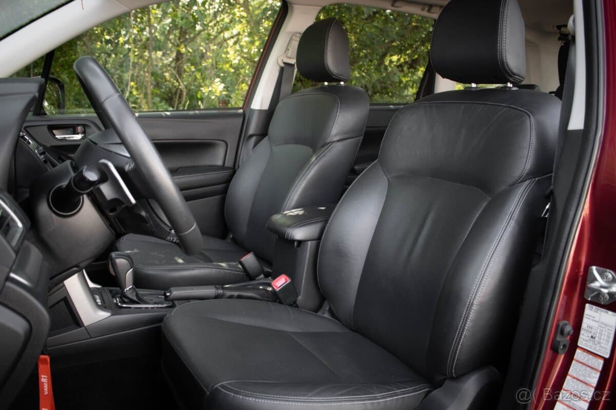 Subaru FORESTER - 17