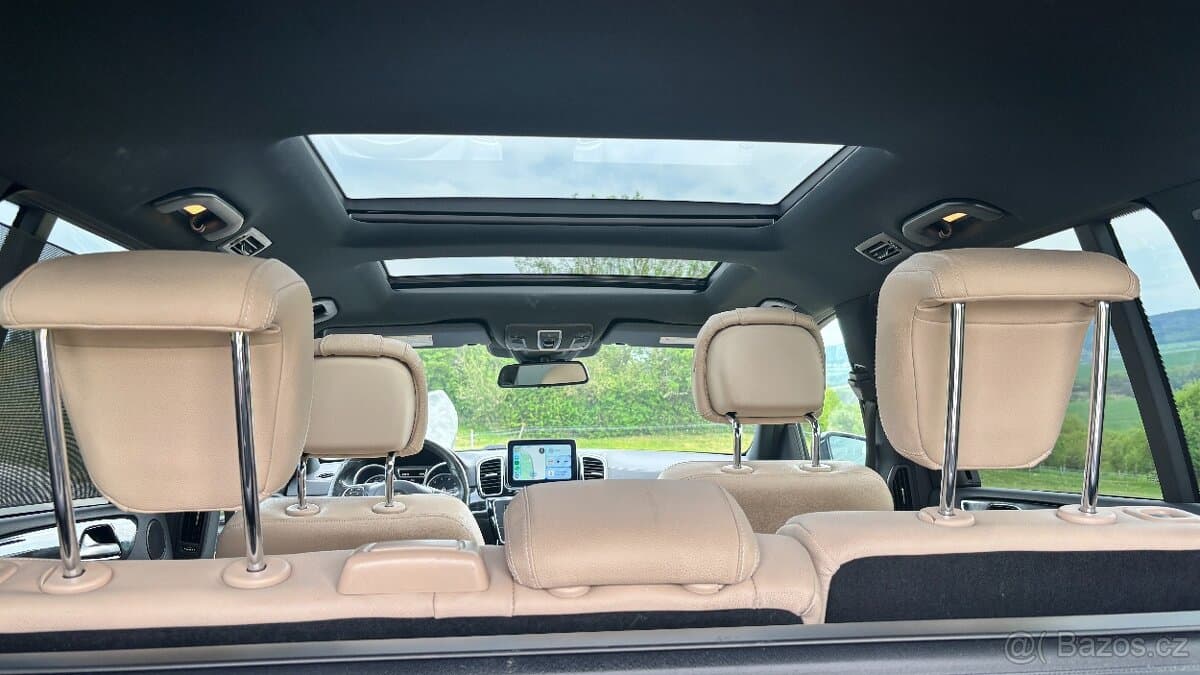 2019 Mercedes-Benz GL - 17