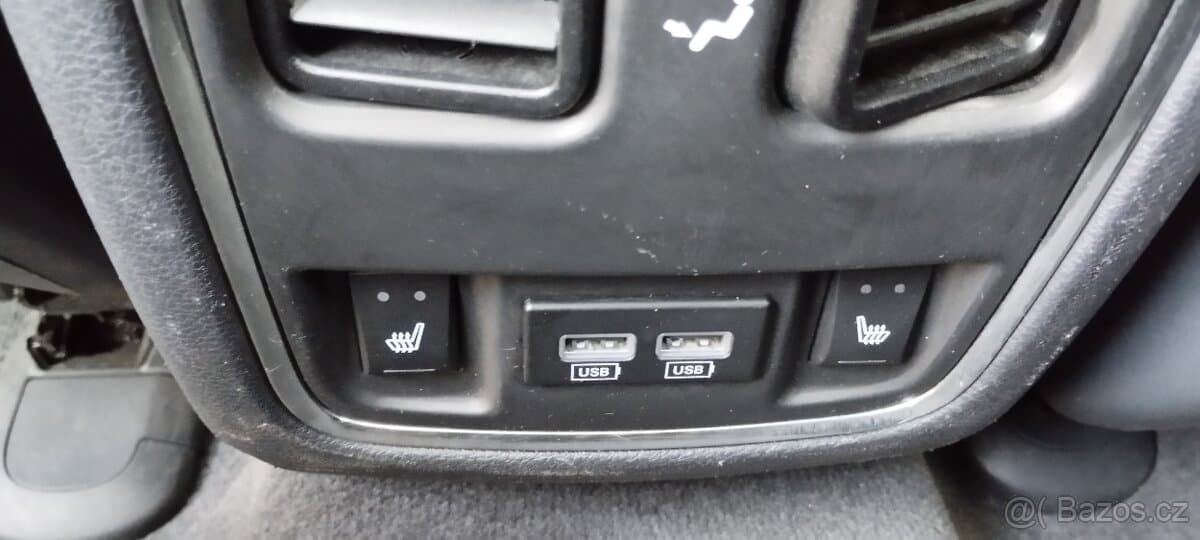 2014 Jeep CHEROKEE - 17