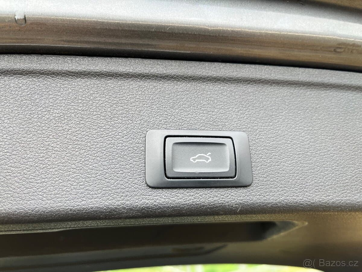 2016 Audi A4 - 17