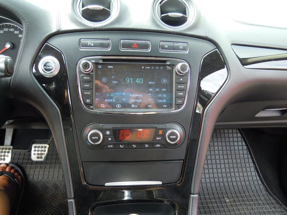2013 Ford MONDEO - 17
