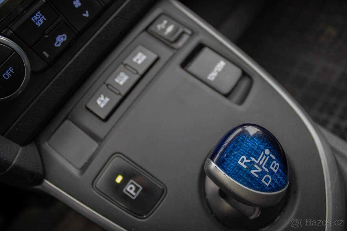 2014 Toyota AURIS - 17