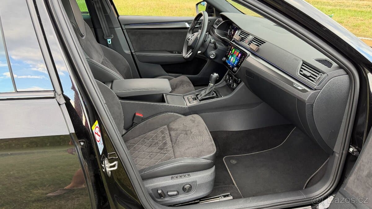 2021 Škoda SUPERB - 17