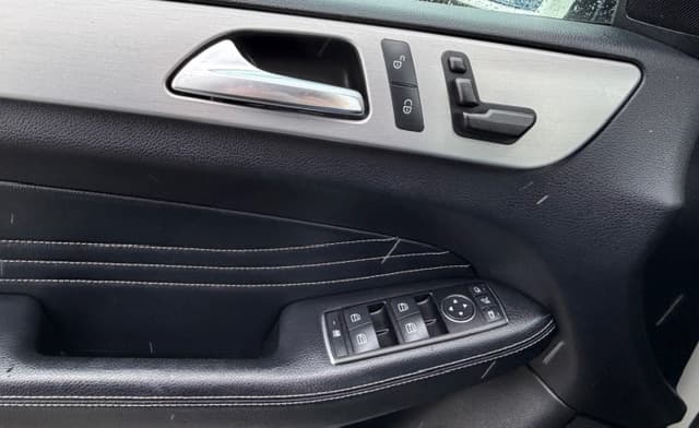 2012 Mercedes-Benz M-CLASS - 17