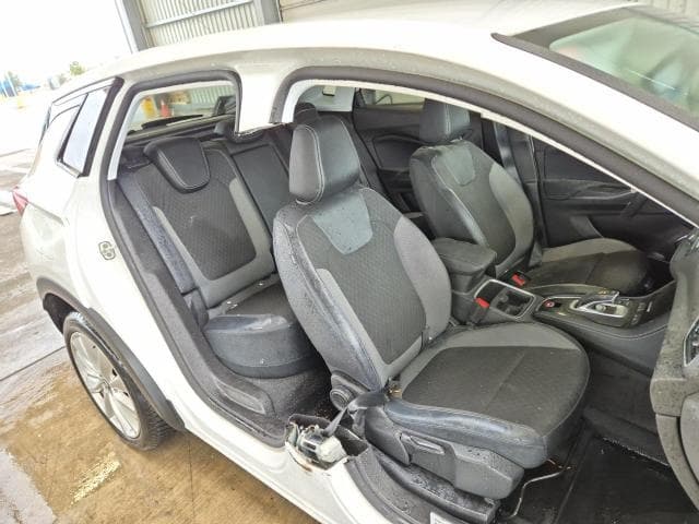 Opel GRANDLAND - 17