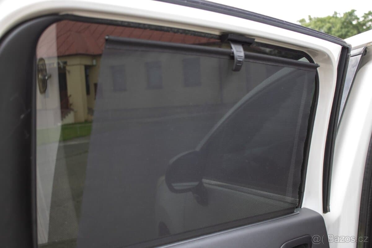 2011 Peugeot 5008 - 17
