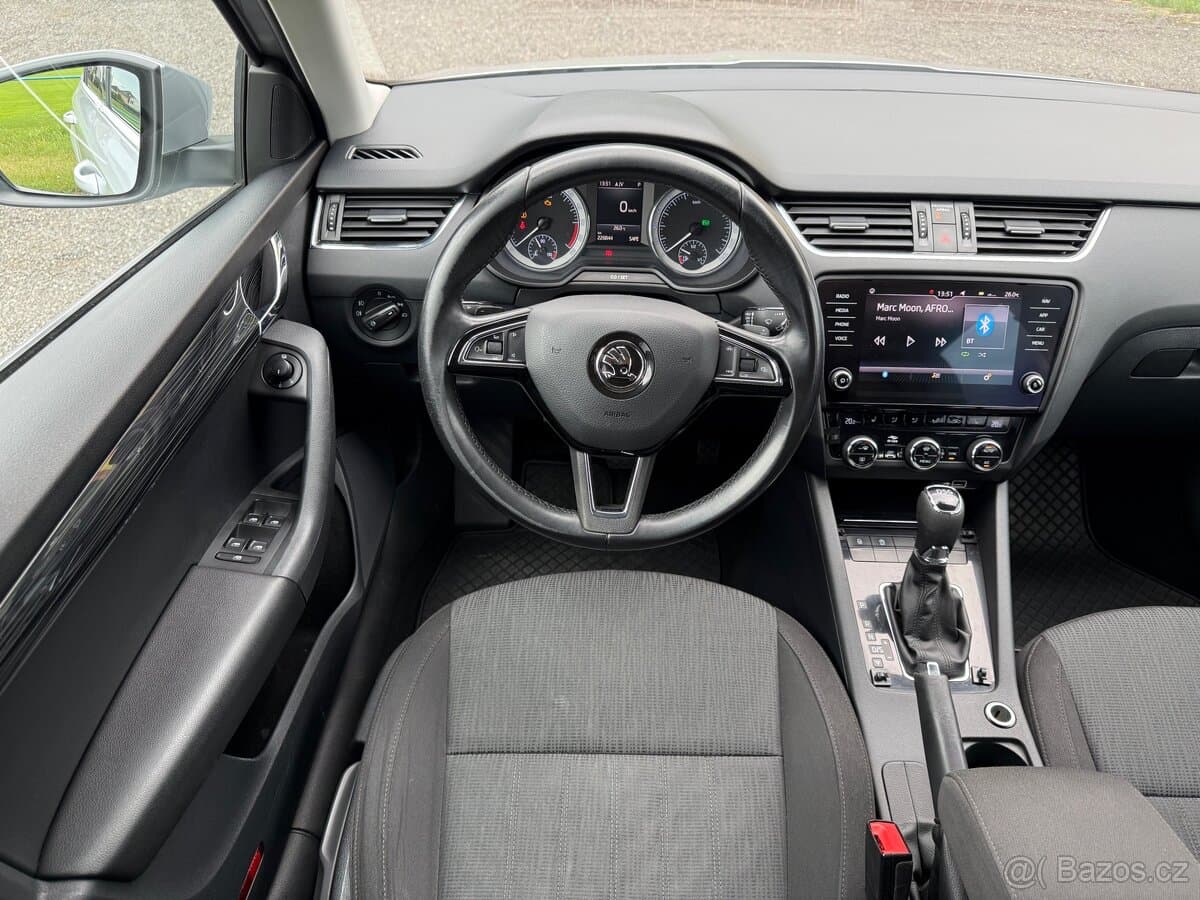 2019 Škoda OCTAVIA - 17