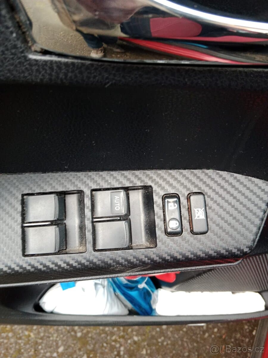 2014 Toyota RAV4 - 17