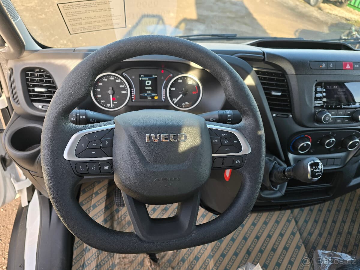 Iveco OSTATNÍ - 17