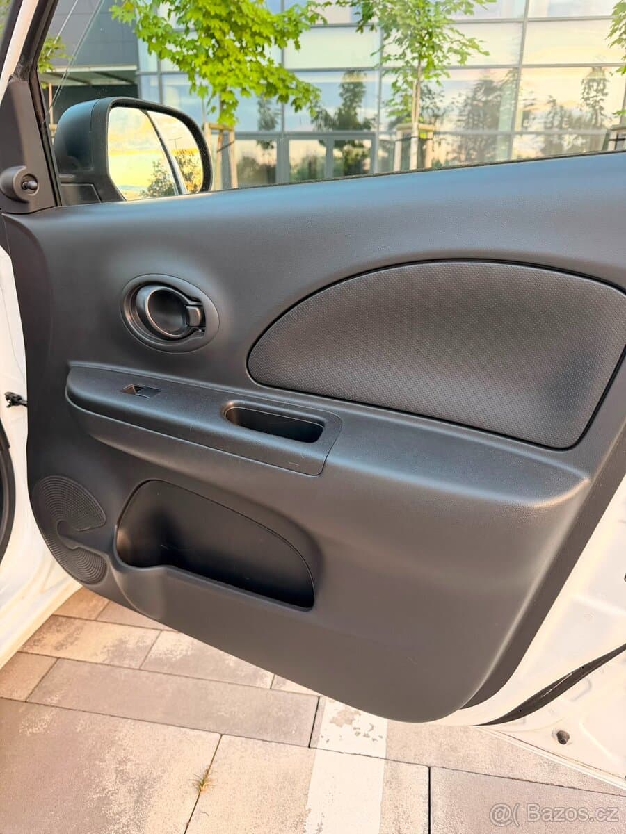 2015 Nissan MICRA - 17