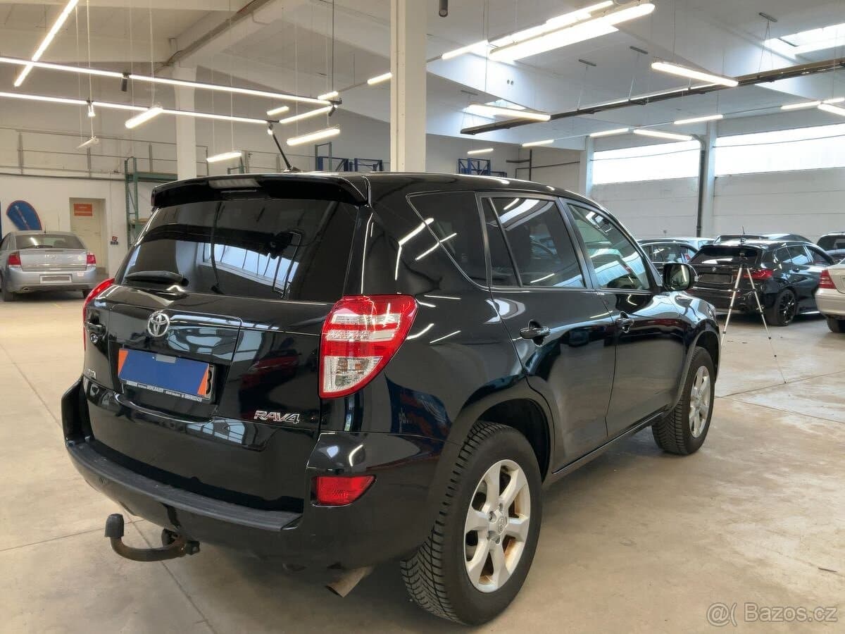 2011 Toyota OSTATNÍ - 17