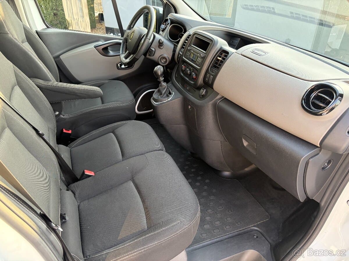 2017 Renault TRAFIC - 17