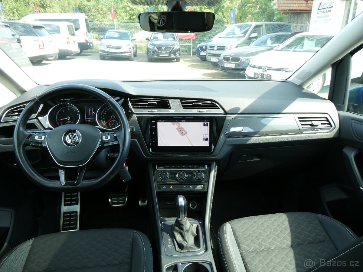 2018 Volkswagen TOURAN - 17