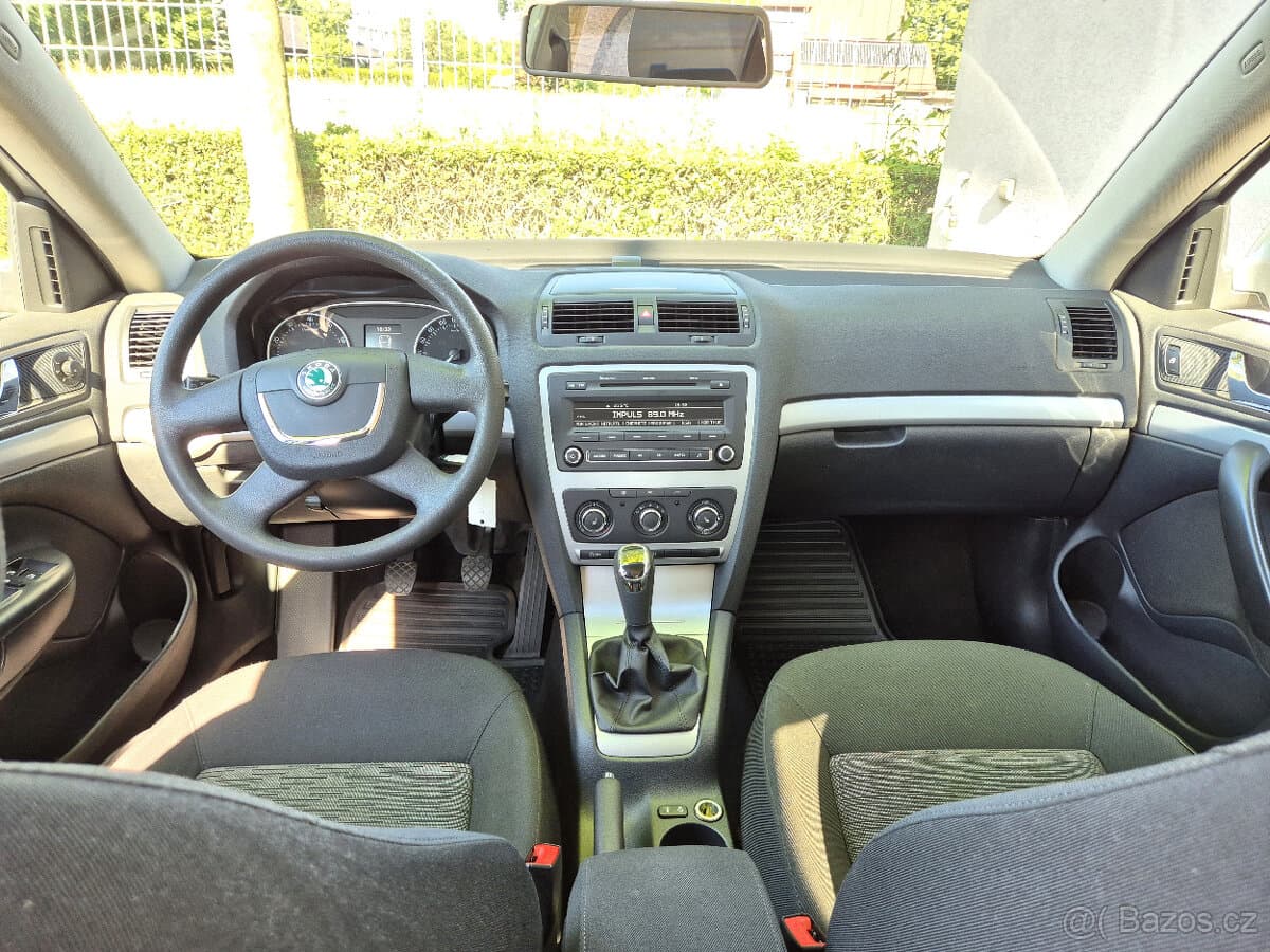 2013 Škoda OCTAVIA - 17