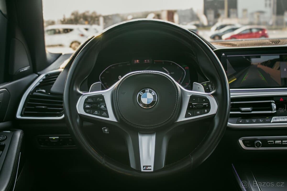 2021 BMW X5 - 17