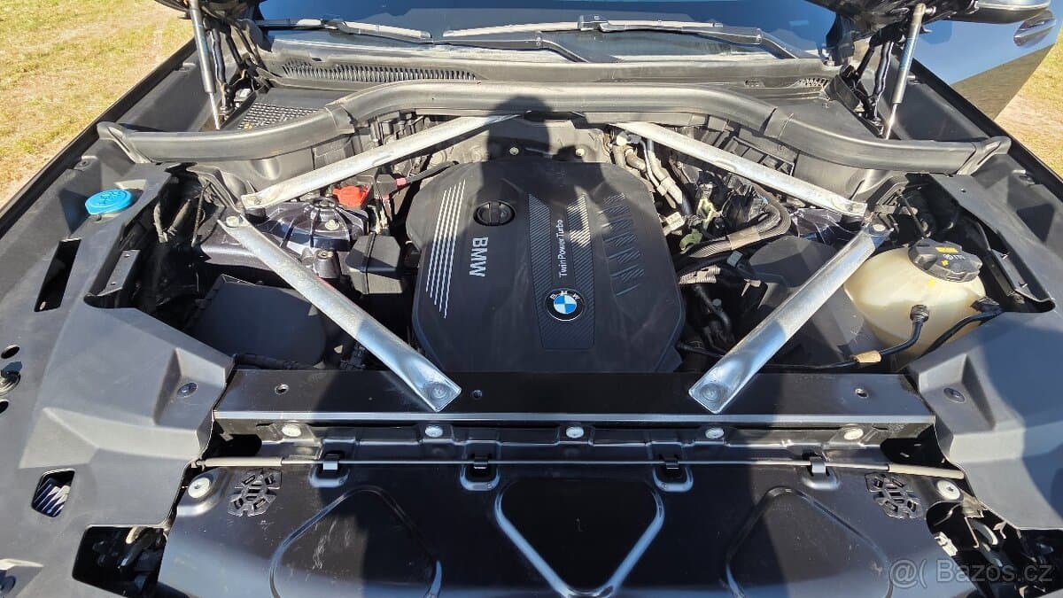 2019 BMW X5 - 17