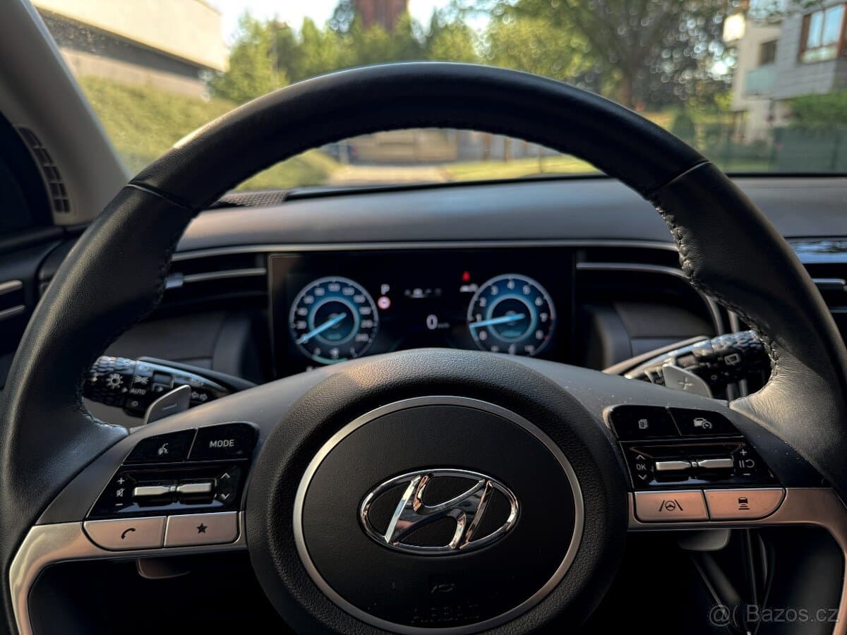 2022 Hyundai TUCSON - 17
