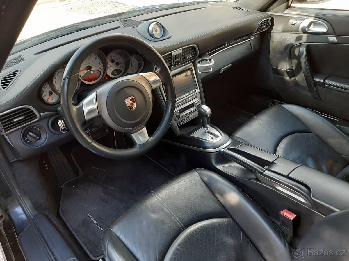 2006 Porsche 911 - 17
