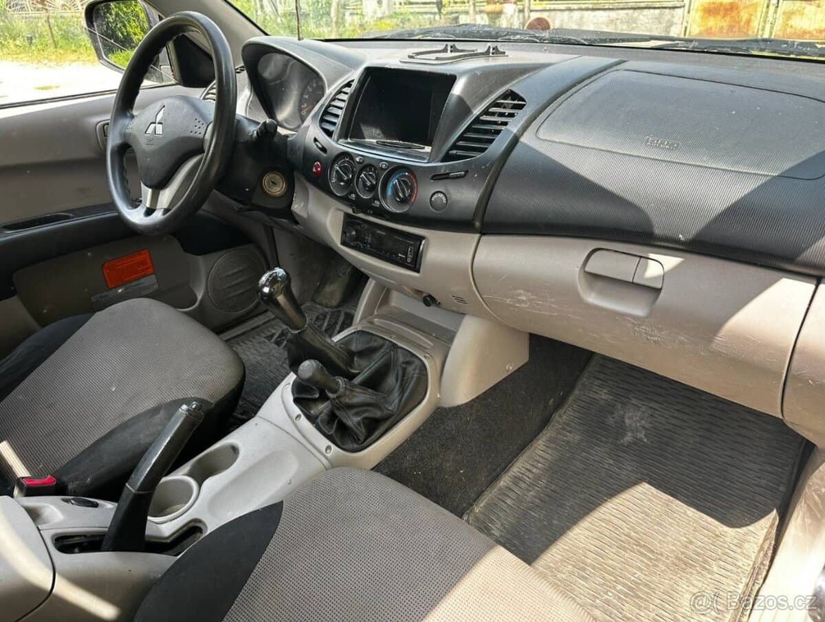 2014 Mitsubishi L200 - 18